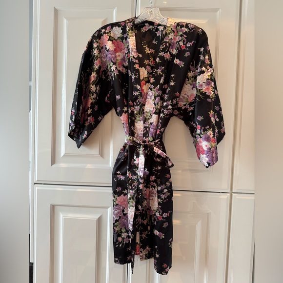 Women’s Robe // Dressing Robe // Bridesmaid Robe - Picture 4 of 4